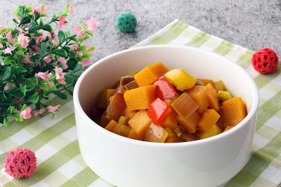 咖喱双椒炒南瓜-素食主义 拌饭菜